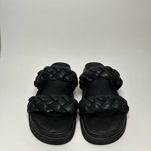 BP. Urma Slide Sandal